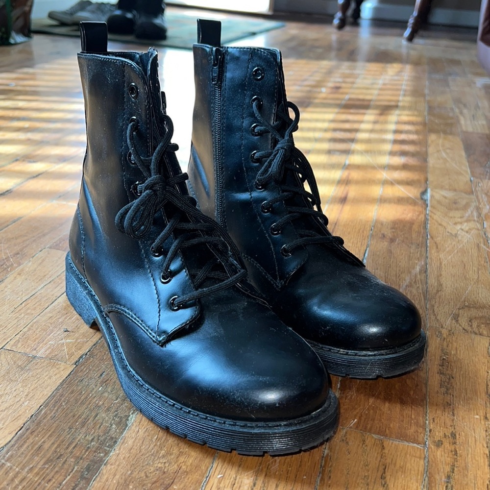 Black boots